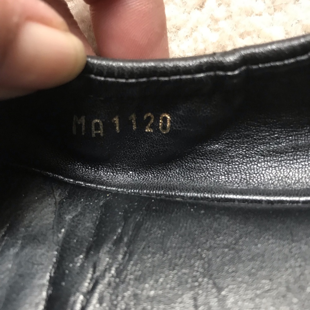 Louis Vuitton Mahina Ballet Flats - Picture 6 of 8
